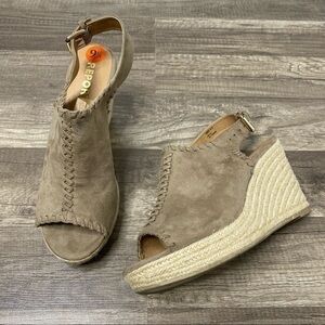REPORT Espadrille Peep Toe Wedges size 9.5